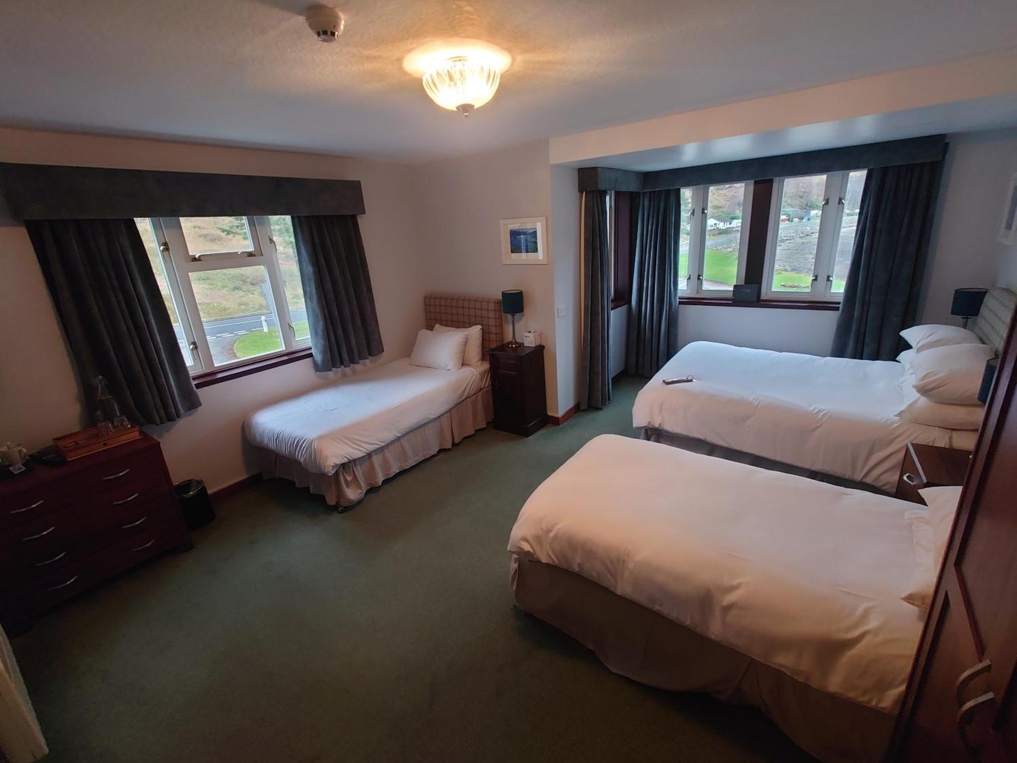 Kintail Lodge Hotel Kyle of Lochalsh Extérieur photo